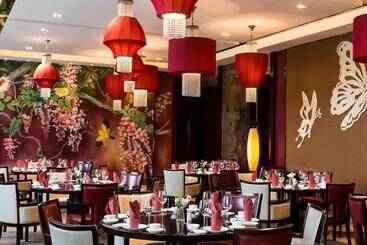 هتل Pullman Weifang