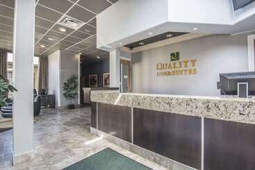 هتل Quality Inn & Suites