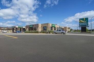 هتل Quality Inn & Suites