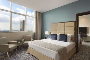 Hotel Ramada Abu Dhabi Corniche