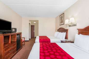 هتل Ramada By Wyndham Panama City