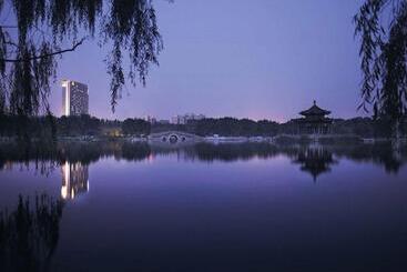 هتل Shangrila Huhhot