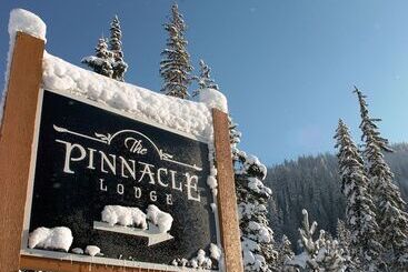 هتل The Pinnacle Lodge