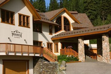 هتل The Pinnacle Lodge