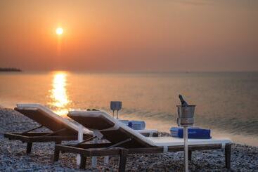 Szálloda Villa Di Mare Seaside Suites