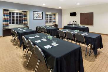 Microtel Inn And Suites Baton Rouge Airport