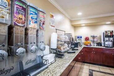 Motel 6 Carlsbad, Ca North