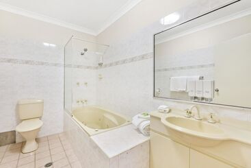 Comfort Inn Centrepoint Motel