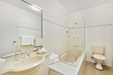Comfort Inn Centrepoint Motel