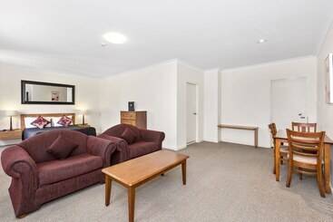 Comfort Inn Centrepoint Motel