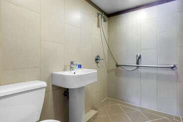 مُتل Rodeway Inn