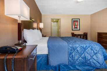 مُتل Rodeway Inn