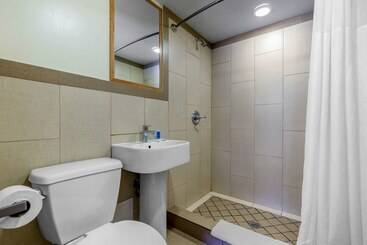 مُتل Rodeway Inn