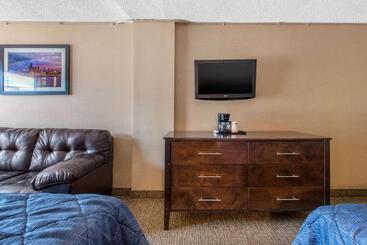 مُتل Rodeway Inn