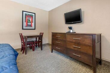 مُتل Rodeway Inn