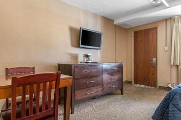 مُتل Rodeway Inn