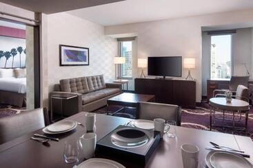 Residence Inn By Marriott Los Angeles L.a. Live