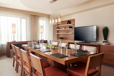 Residence Inn By Marriott Los Angeles L.a. Live
