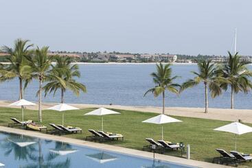 استراحتگاه Amaya Beach Passikudah