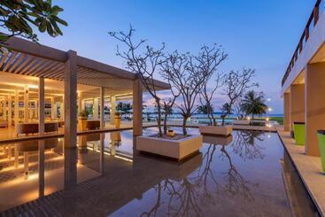 استراحتگاه Amaya Beach Passikudah