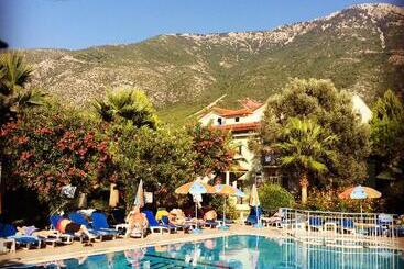 Gorkem Hotel & Apartments