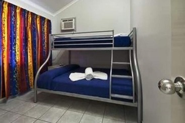هتل Cairns Sunland Leisure Park