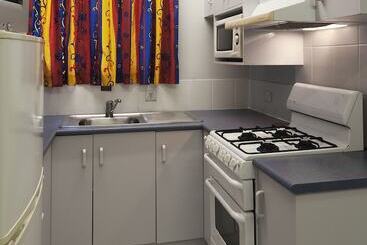 هتل Cairns Sunland Leisure Park