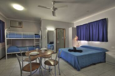 هتل Cairns Sunland Leisure Park