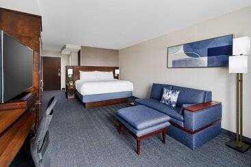 هتل Courtyard Keene Downtown