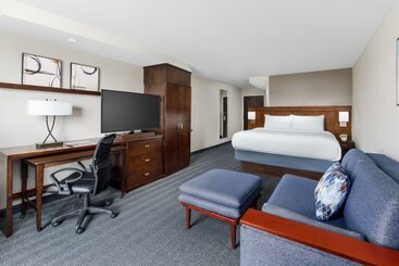 هتل Courtyard Keene Downtown