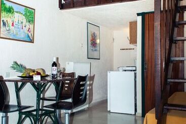 هتل Elounda Olive Garden Studios