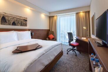 هتل Hampton By Hilton Samsun