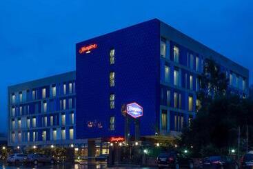 هتل Hampton By Hilton Samsun