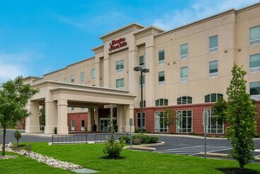 هتل Hampton Inn & Suites Wilmington Christiana