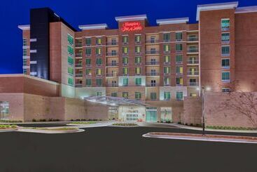 هتل Hampton Inn & Suites Downtown Owensboro/waterfront