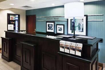 هتل Hampton Inn & Suites Liberal