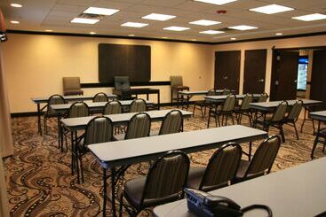 فندق Hampton Inn & Suites Mcalester
