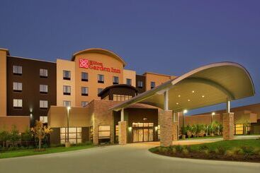 هتل Hilton Garden Inn College Station