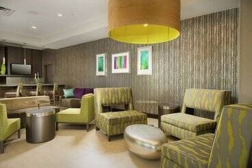 هتل Hilton Garden Inn College Station