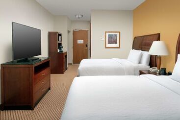 هتل Hilton Garden Inn Odessa
