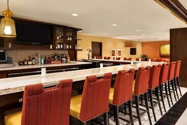 هتل Hilton Garden Inn Bossier City, La