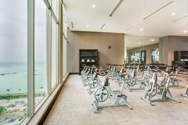 هتل Hilton Panama