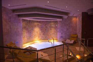 هتل Hilton Panama