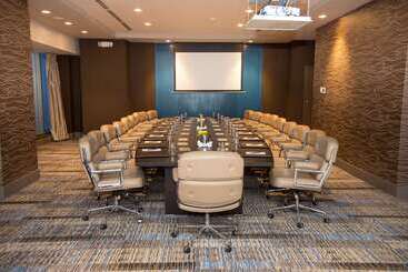 هتل Hilton Panama