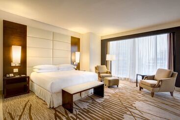 هتل Hilton Panama