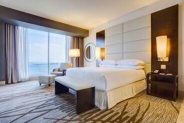 هتل Hilton Panama
