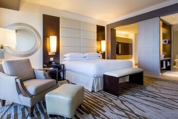 هتل Hilton Panama