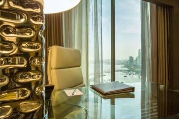هتل Hilton Panama