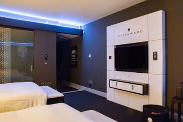 هتل Hilton Panama