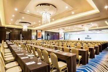 هتل Hilton Panama